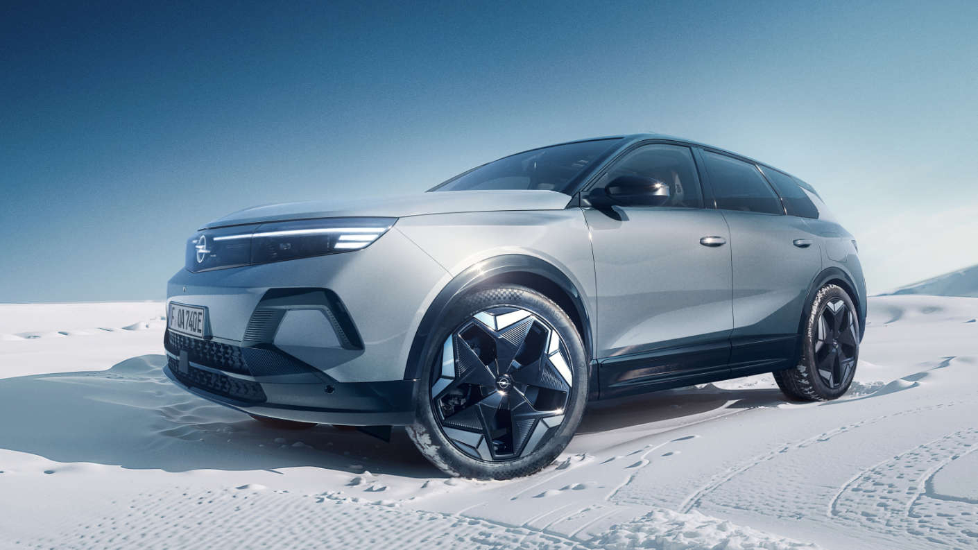 Зустрічайте Новий повнопривідний Opel Grandland Electric AWD — можливості 4×4 та потужність 325 к. с.