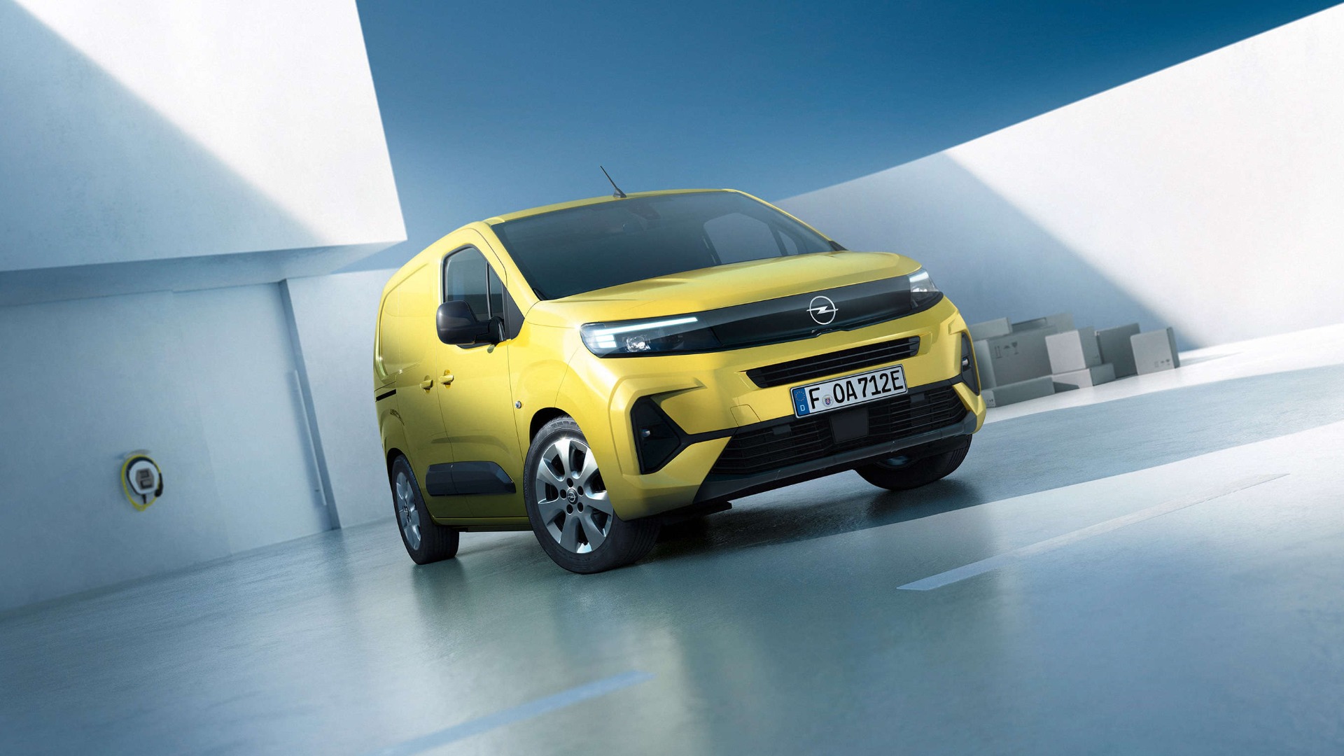 Opel Combo Cargo Electric, вигляд спереду