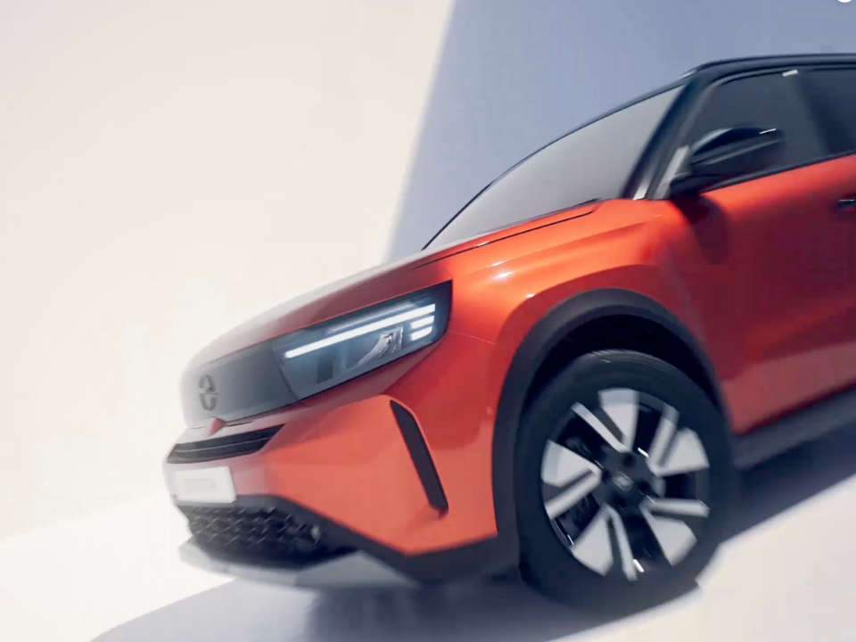 Opel Frontera, фари IntelliLux HD LED